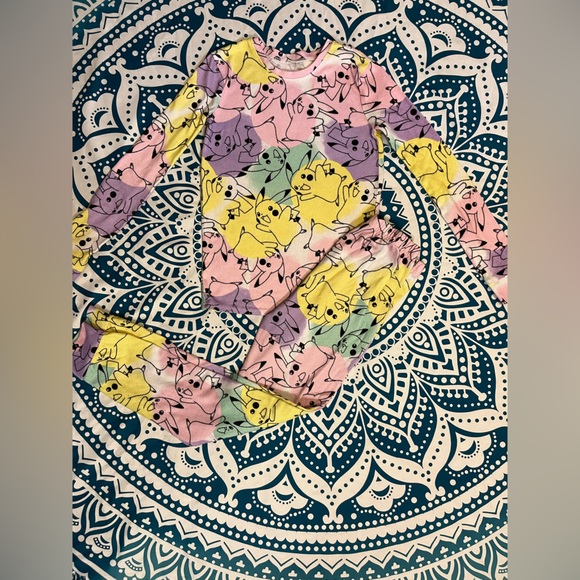 Pokemon Other - 💋3/$15💋 Girls Pokémon Pikachu soft feel Snugfit pajama set